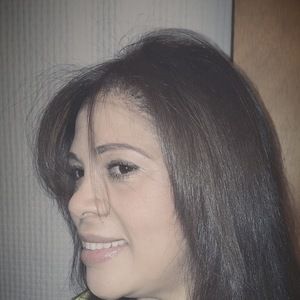 Meet your Posher, Yolanda